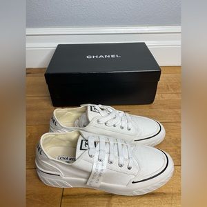 Chanel Women's White Logo Canvas Sneakers Size 7 (US) / 37 (EU)
